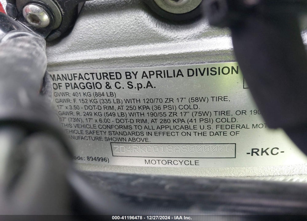 2010 APRILIA RSV4 R VIN: ZD4RKC018AS000026