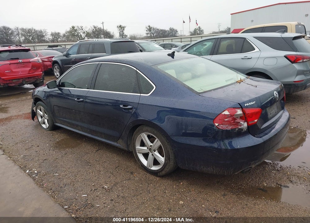 2015 VOLKSWAGEN PASSAT 1.8T SE VIN: 1VWBT7A33FC026503