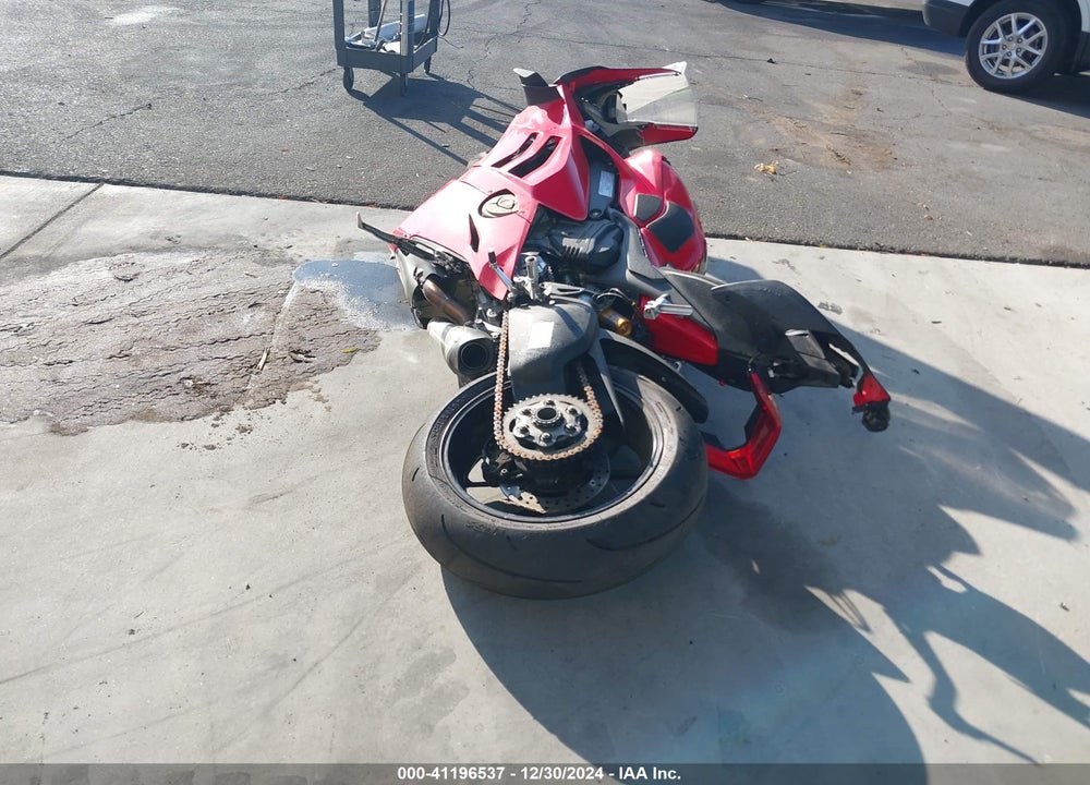 2020 DUCATI PANIGALE V4/V4S/V4S SPECIALE VIN: ZDMDAGNW5LB012274