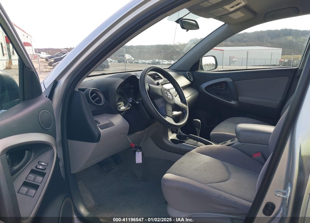 2007 TOYOTA RAV4 VIN: JTMZD35V575038709
