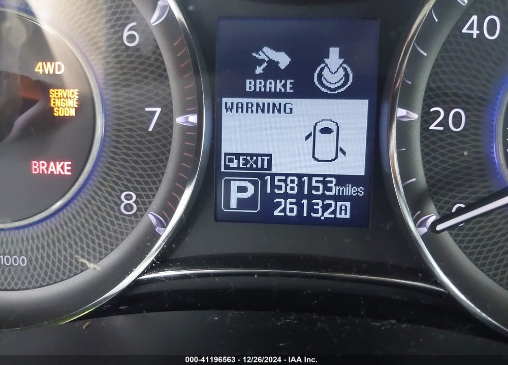 2014 INFINITI QX80 VIN: JN8AZ2NE4E9068383