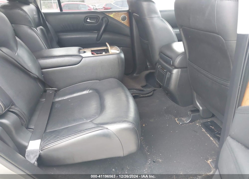 2014 INFINITI QX80 VIN: JN8AZ2NE4E9068383