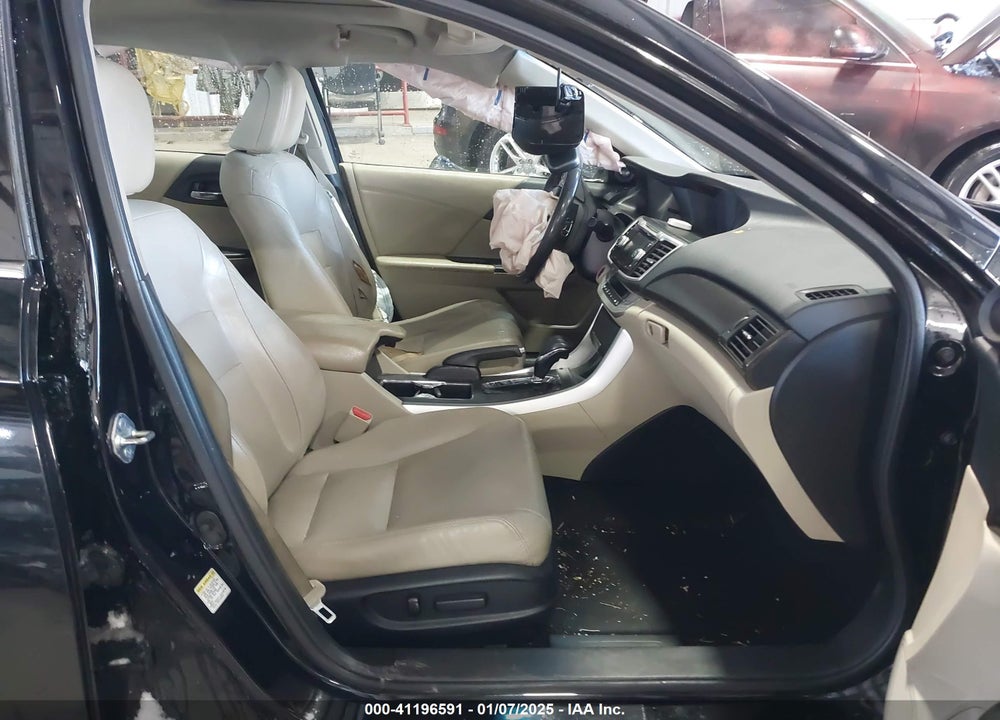 2014 HONDA ACCORD EX-L V-6 VIN: 1HGCR3F89EA014208