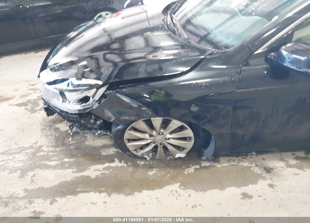 2014 HONDA ACCORD EX-L V-6 VIN: 1HGCR3F89EA014208