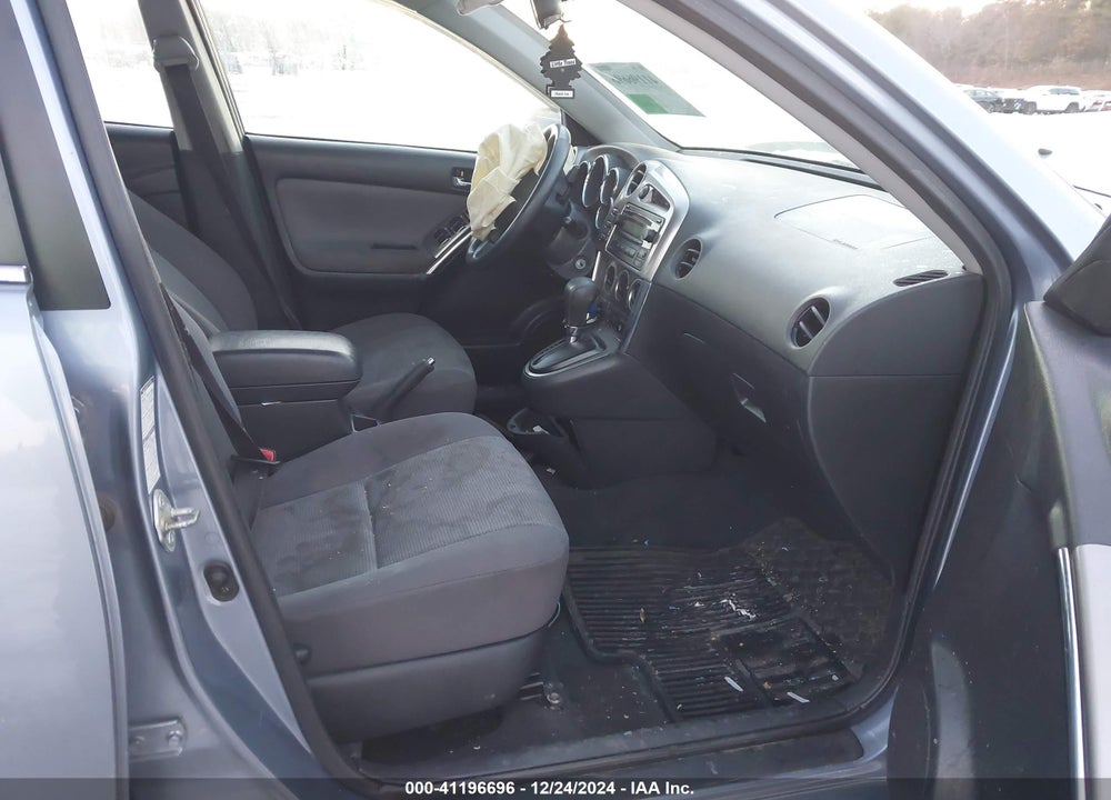 2005 TOYOTA MATRIX/XR VIN: 2T1LR32EX5C377039