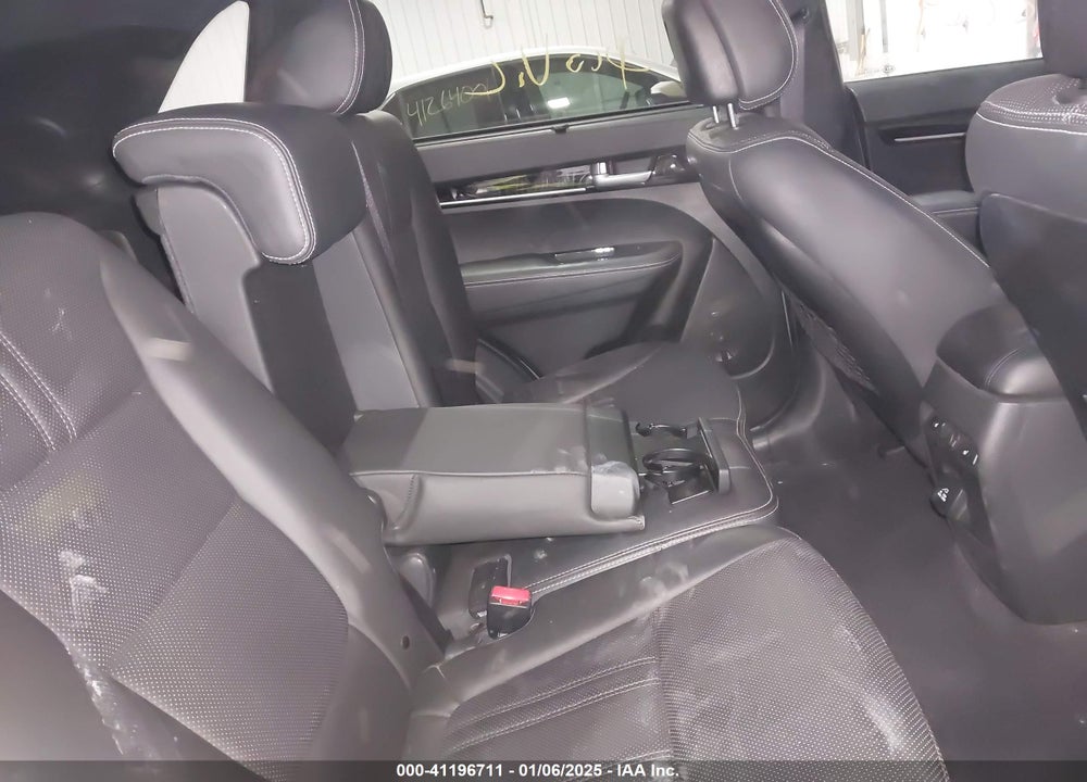 2015 KIA SORENTO LIMITED V6 VIN: 5XYKW4A78FG584015