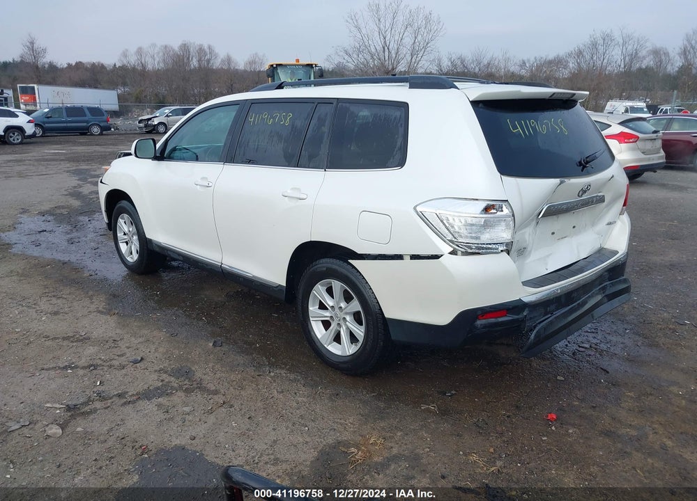 2012 TOYOTA HIGHLANDER SE VIN: 5TDBK3EHXCS169642