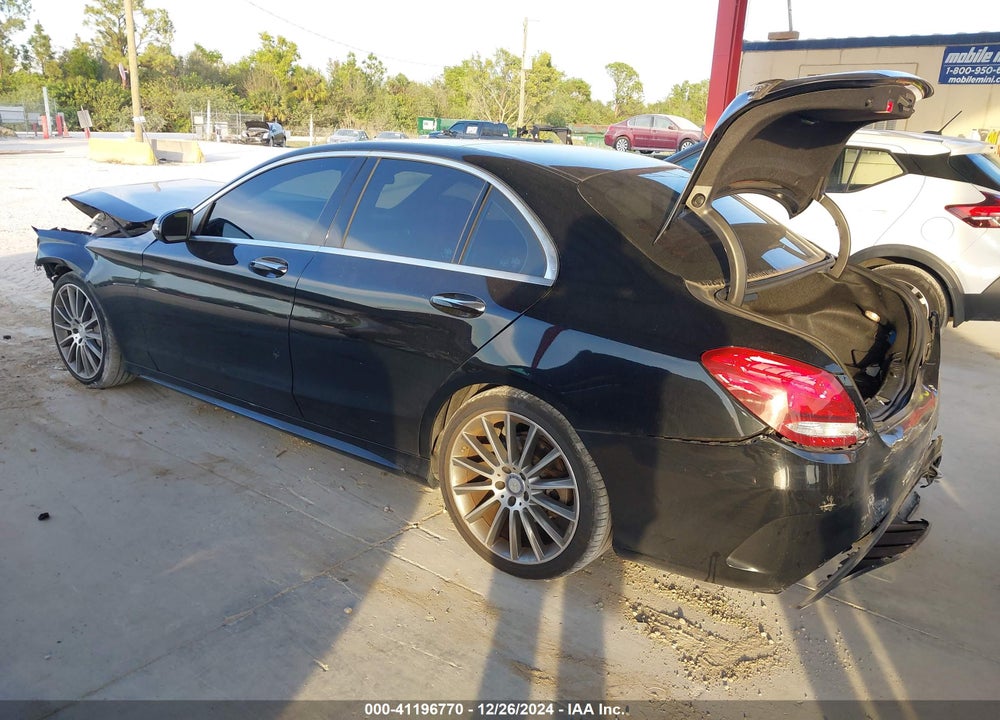 2017 MERCEDES-BENZ C 300 VIN: 55SWF4JB4HU205039