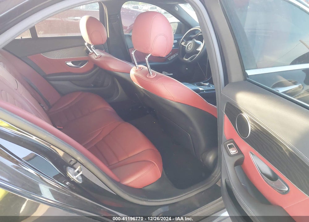 2017 MERCEDES-BENZ C 300 VIN: 55SWF4JB4HU205039