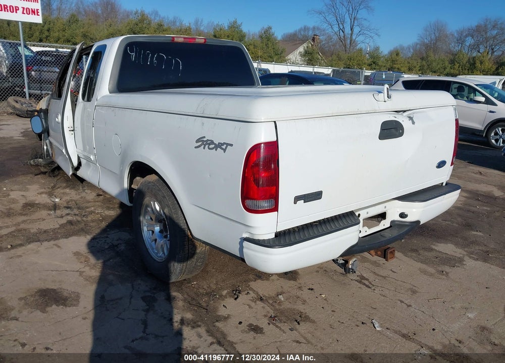 2002 FORD F-150 LARIAT/XL/XLT VIN: 1FTRX17L72NA54636