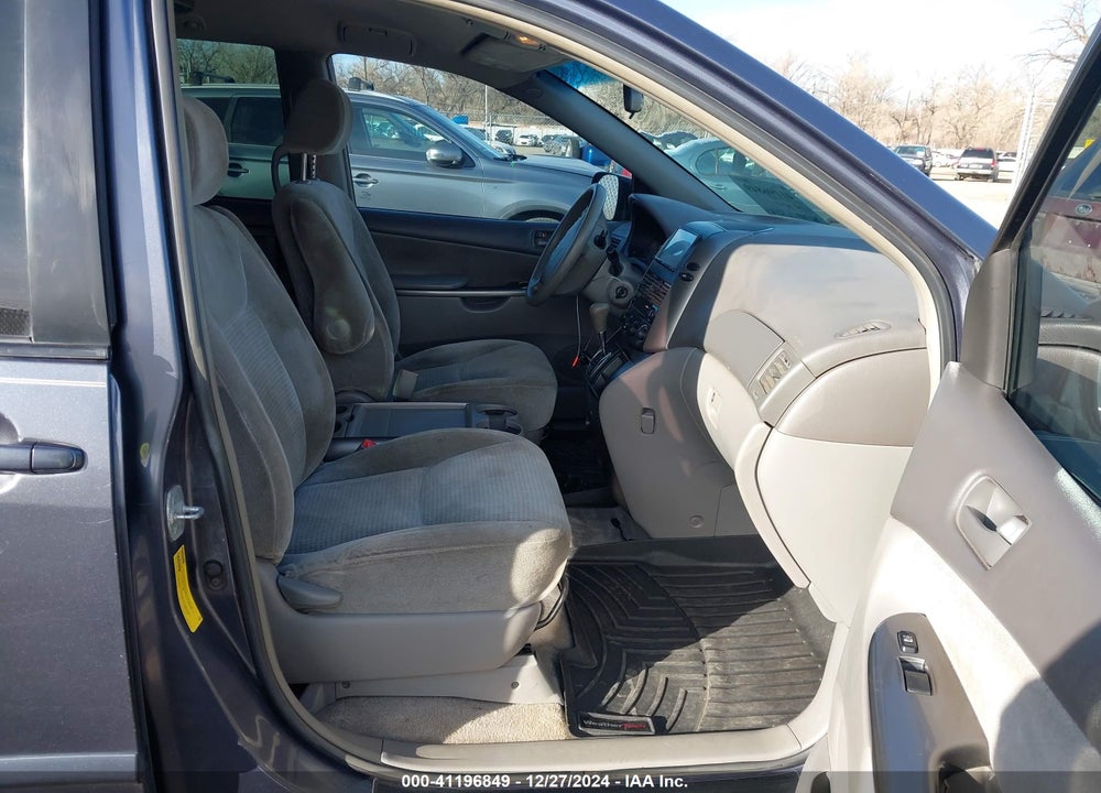 2006 TOYOTA SIENNA CE VIN: 5TDZA23CX6S552312