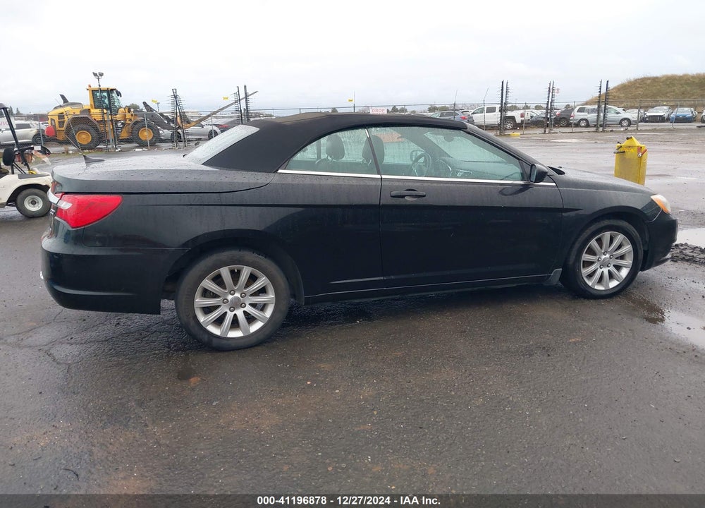 2011 CHRYSLER 200 TOURING VIN: 1C3BC2EG6BN620475
