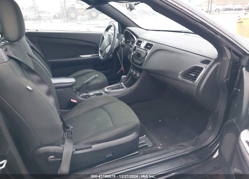 2011 CHRYSLER 200 TOURING VIN: 1C3BC2EG6BN620475