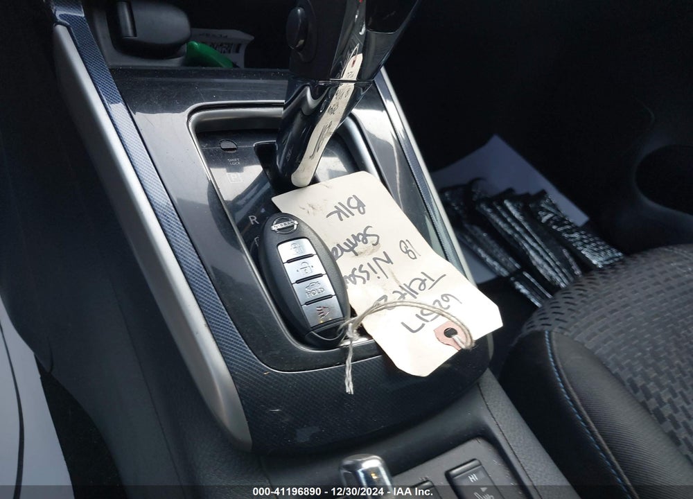 2018 NISSAN SENTRA SR VIN: 3N1AB7AP4JY235336