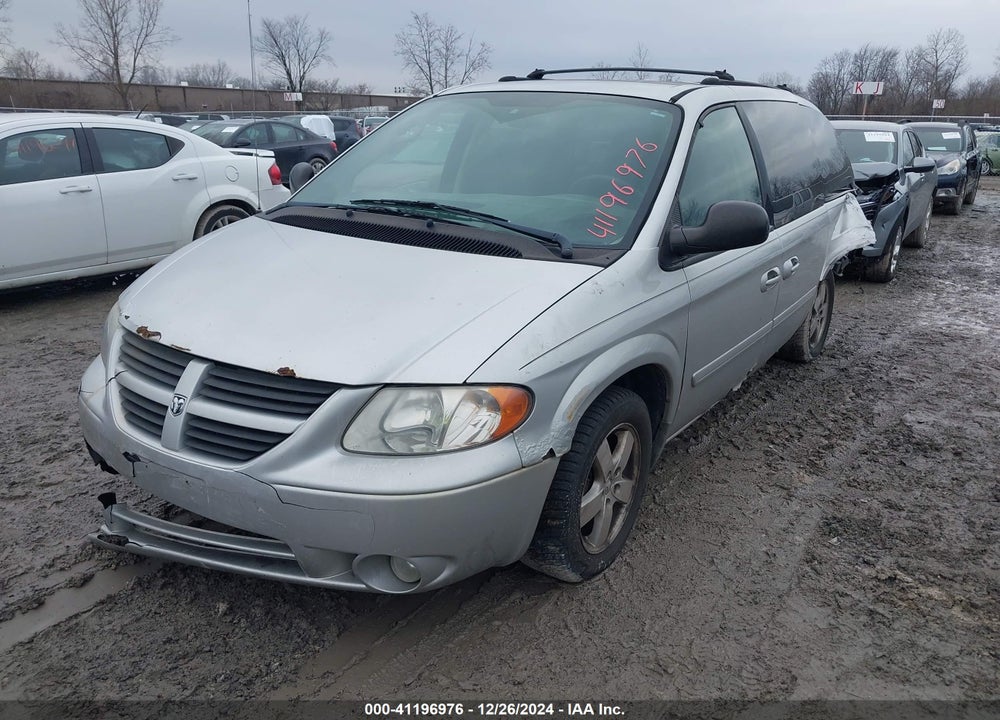 2005 DODGE GRAND CARAVAN SXT VIN: 2D4GP44L55R392897