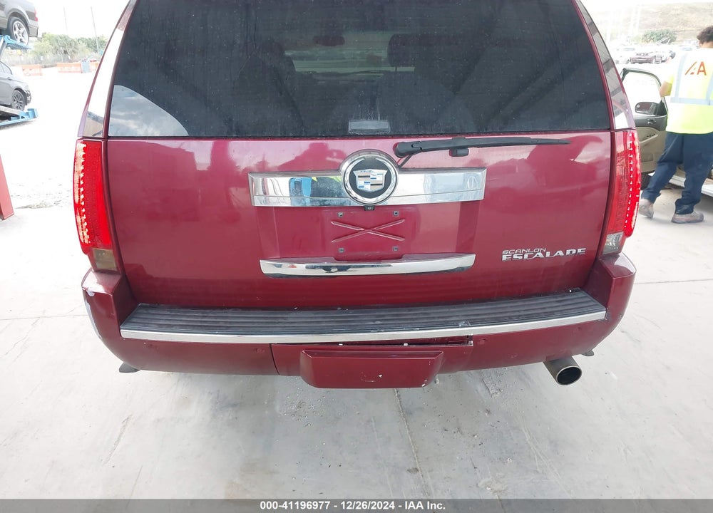 2008 CADILLAC ESCALADE VIN: 1GYFK63878R131792