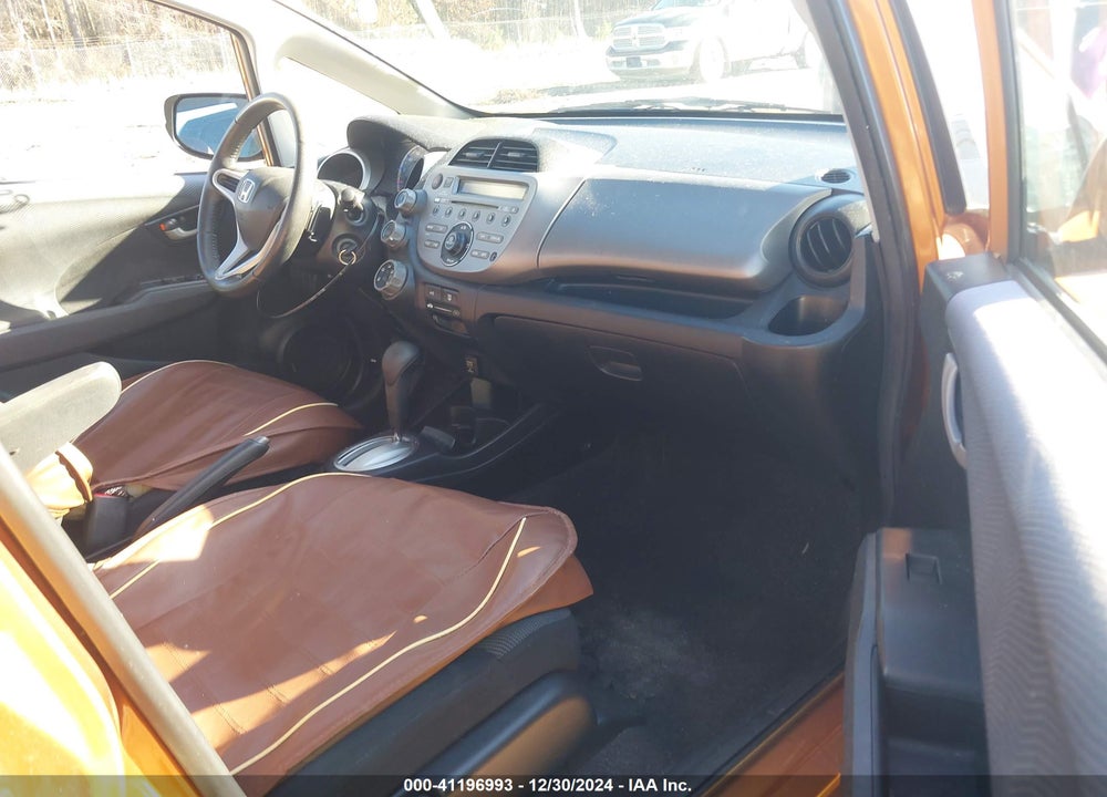 2009 HONDA FIT VIN: JHMGE88469S030691