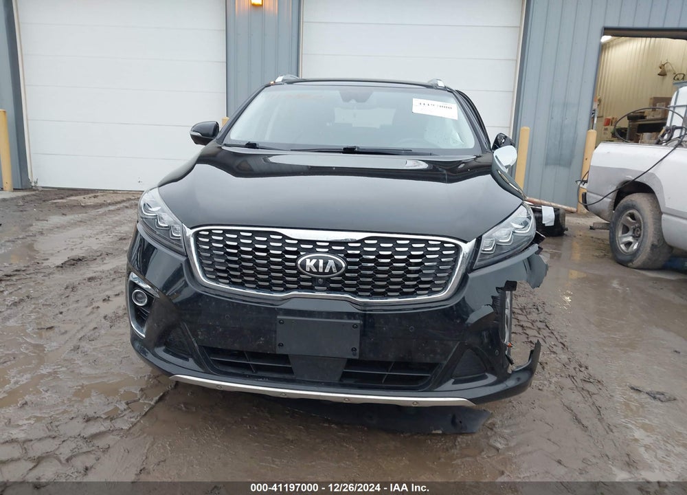 2019 KIA SORENTO 3.3L SX VIN: 5XYPKDA53KG543396