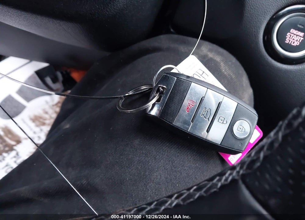 2019 KIA SORENTO 3.3L SX VIN: 5XYPKDA53KG543396