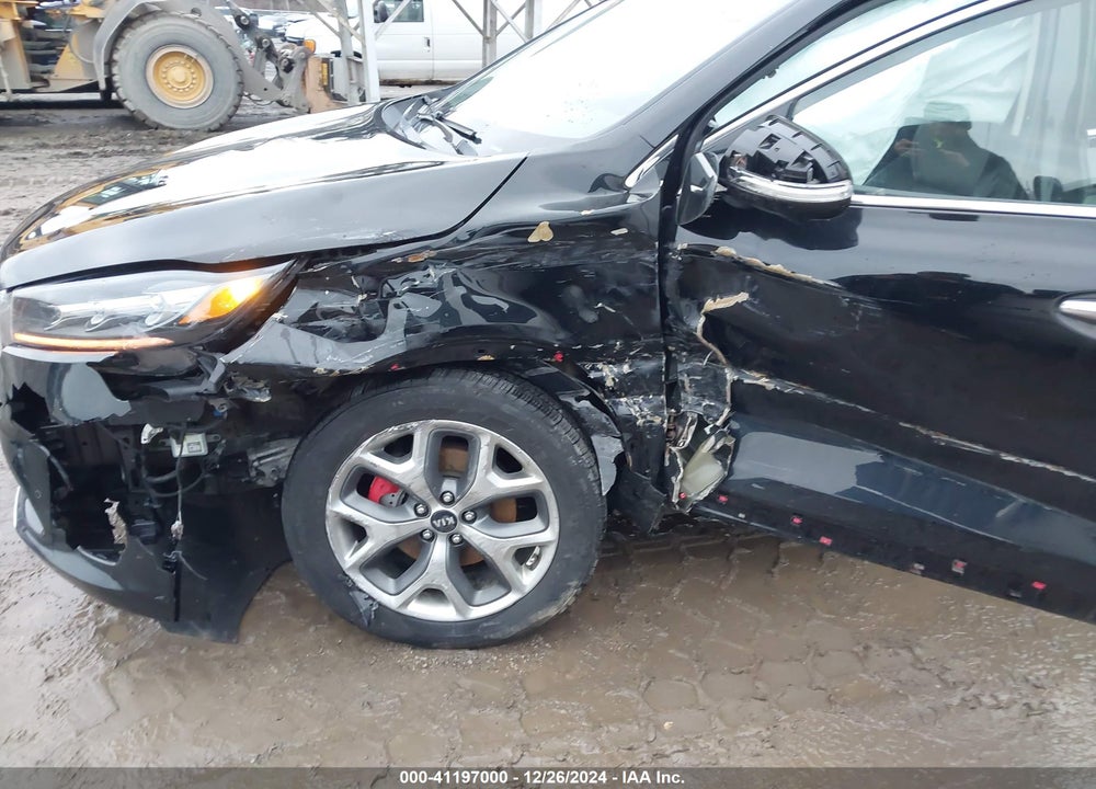 2019 KIA SORENTO 3.3L SX VIN: 5XYPKDA53KG543396