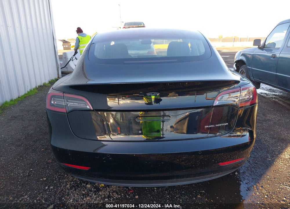 2018 TESLA MODEL 3 LONG RANGE/PERFORMANCE VIN: 5YJ3E1EB1JF144433
