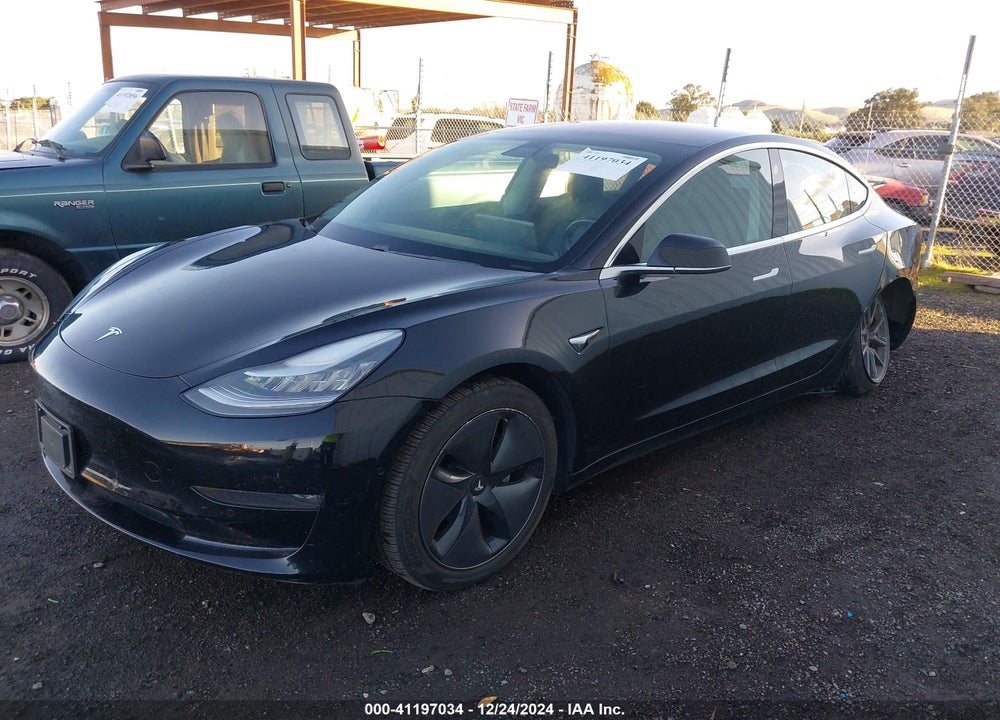 2018 TESLA MODEL 3 LONG RANGE/PERFORMANCE VIN: 5YJ3E1EB1JF144433