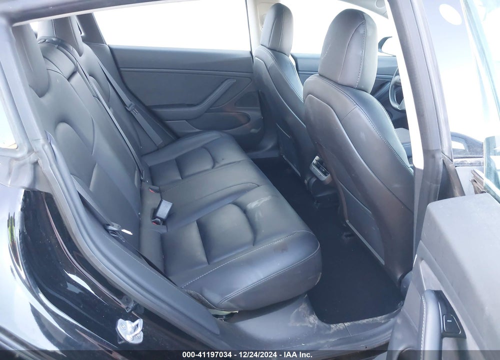2018 TESLA MODEL 3 LONG RANGE/PERFORMANCE VIN: 5YJ3E1EB1JF144433