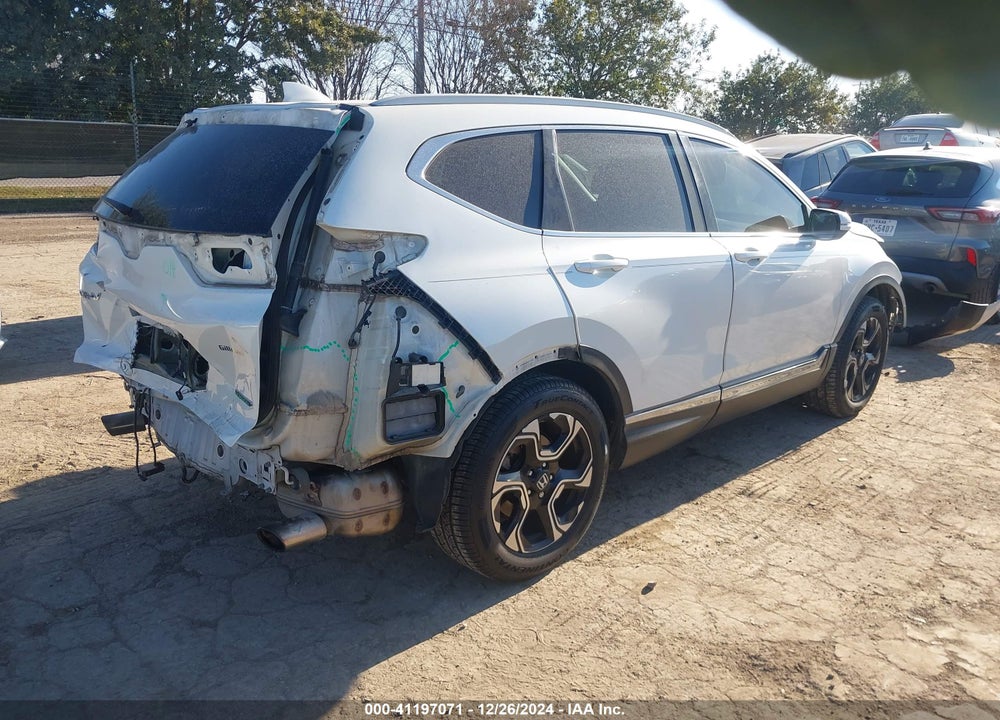 2018 HONDA CR-V TOURING VIN: 2HKRW1H98JH509238