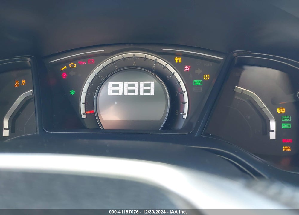 2018 HONDA CIVIC VIN: 2HGFC2F58JH516279