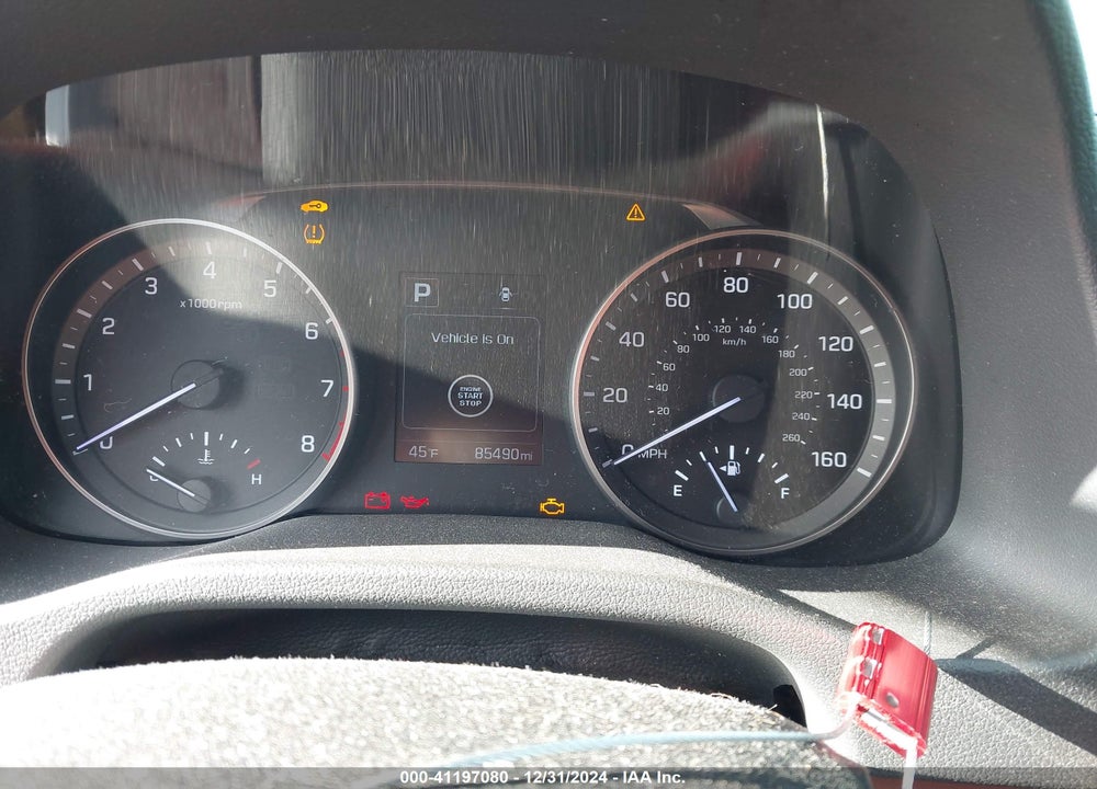 2017 HYUNDAI ELANTRA VIN: KMHD84LFXHU243963