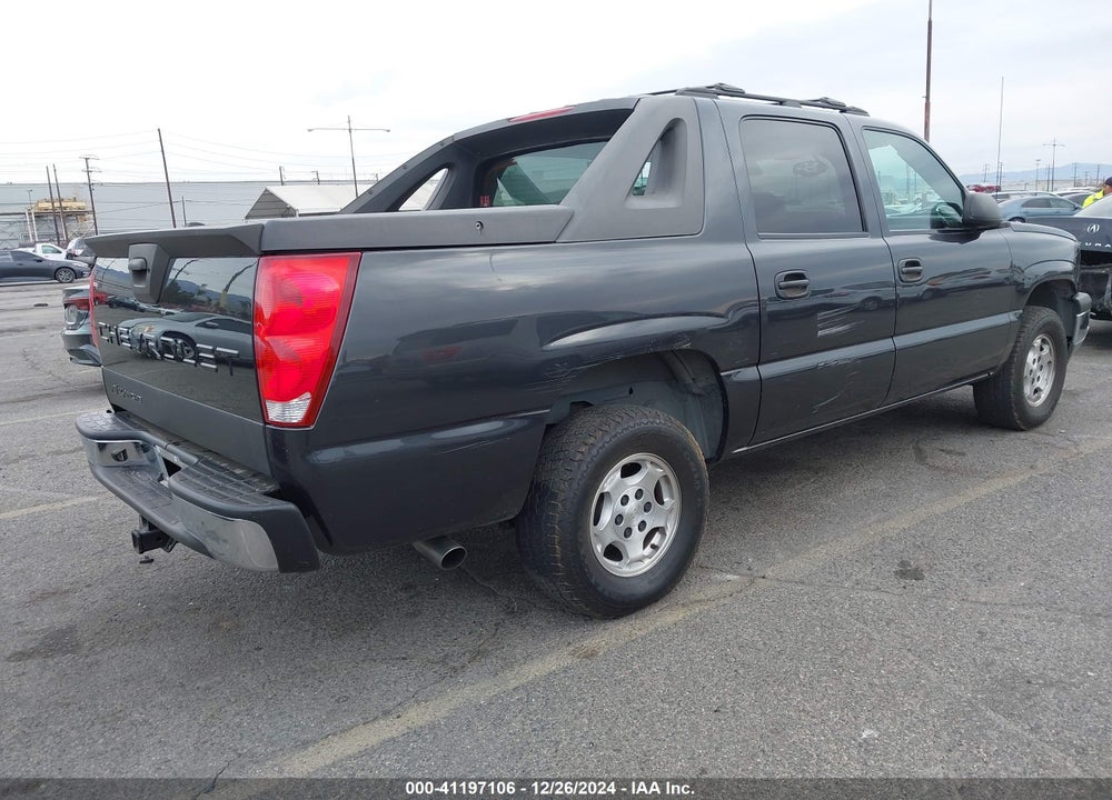 2005 CHEVROLET AVALANCHE 1500 LS VIN: 3GNEC12Z05G284139
