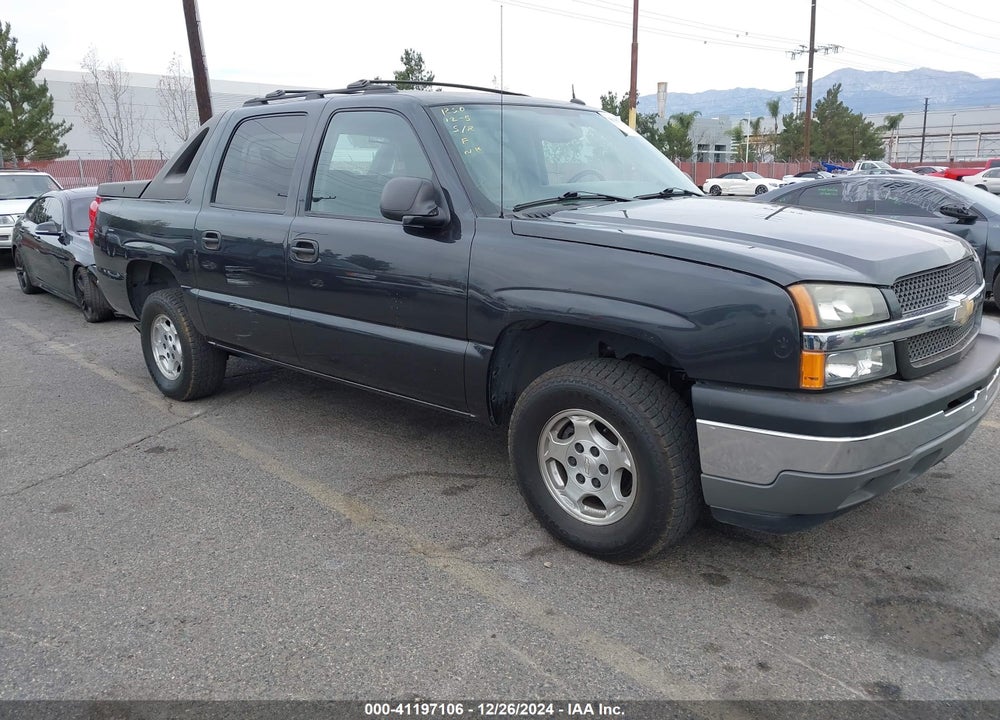 2005 CHEVROLET AVALANCHE 1500 LS VIN: 3GNEC12Z05G284139