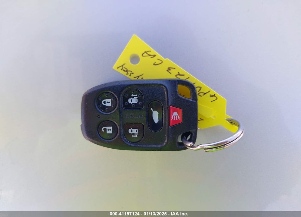 2011 HONDA ODYSSEY EX-L VIN: 5FNRL5H64BB018901