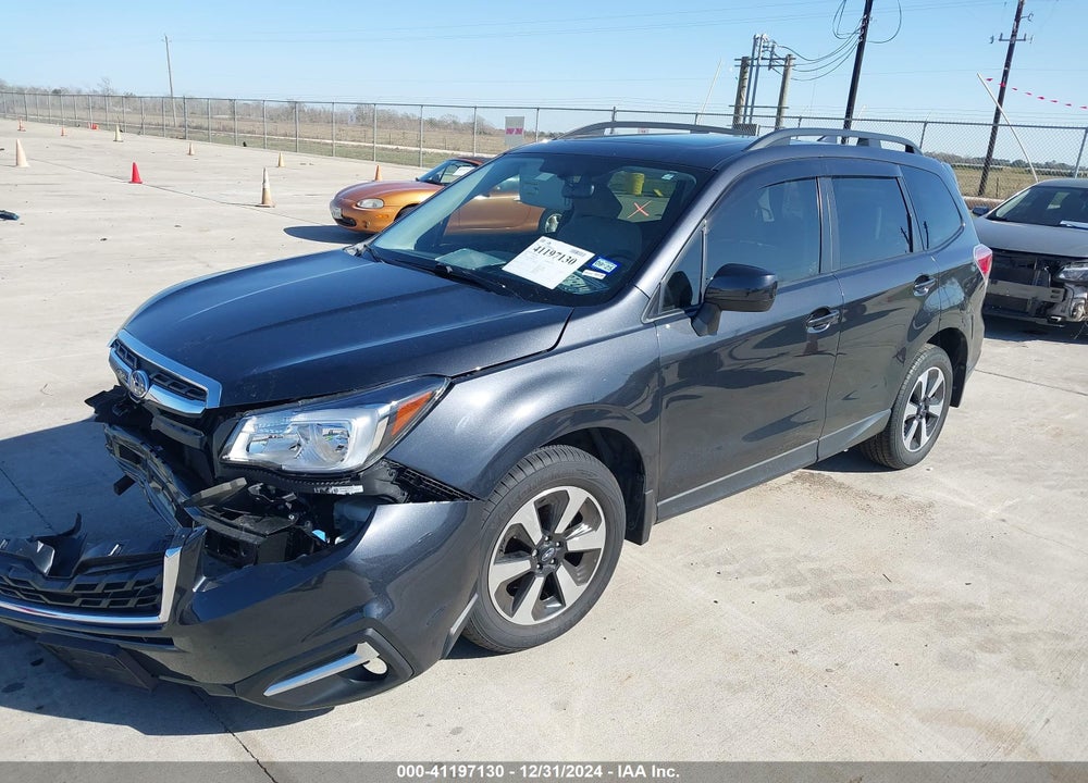 2018 SUBARU FORESTER 2.5I PREMIUM VIN: JF2SJAECXJH446420