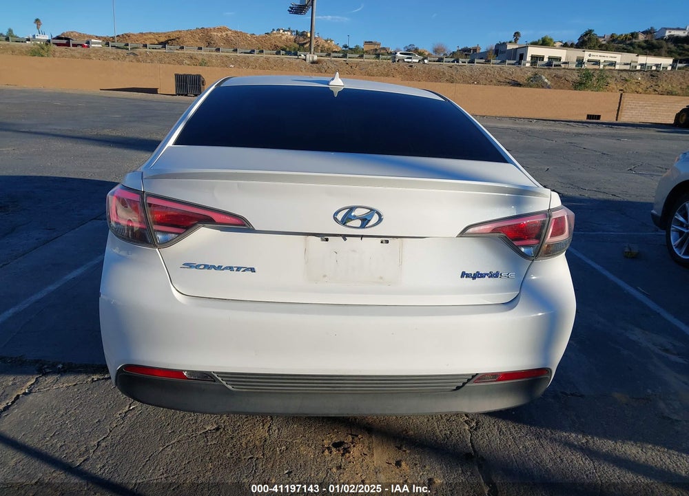 2017 HYUNDAI SONATA HYBRID SE VIN: KMHE24L1XHA059280