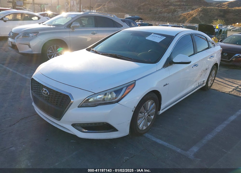 2017 HYUNDAI SONATA HYBRID SE VIN: KMHE24L1XHA059280