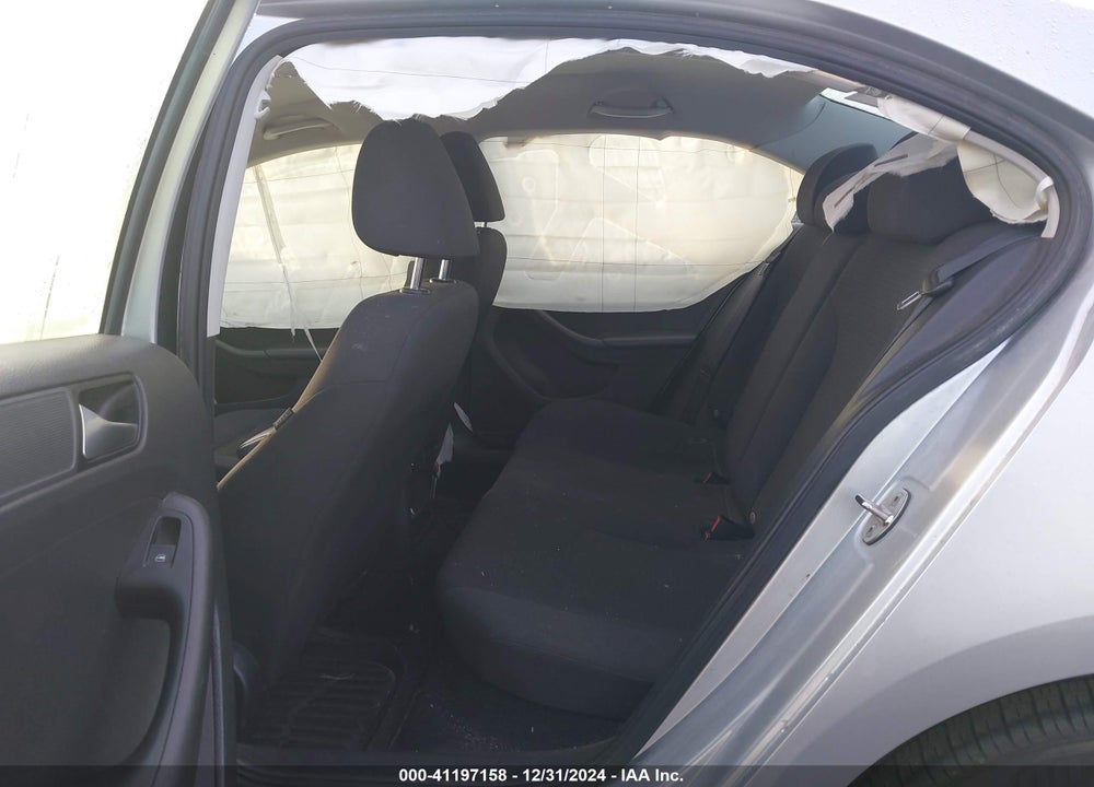 2016 VOLKSWAGEN JETTA 1.4T SE VIN: 3VWD67AJ7GM225715