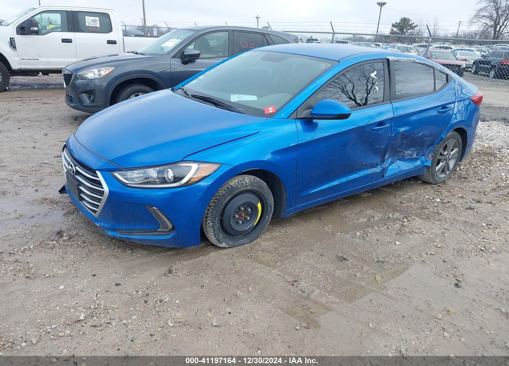 2017 HYUNDAI ELANTRA VIN: 5NPD84LF5HH045872