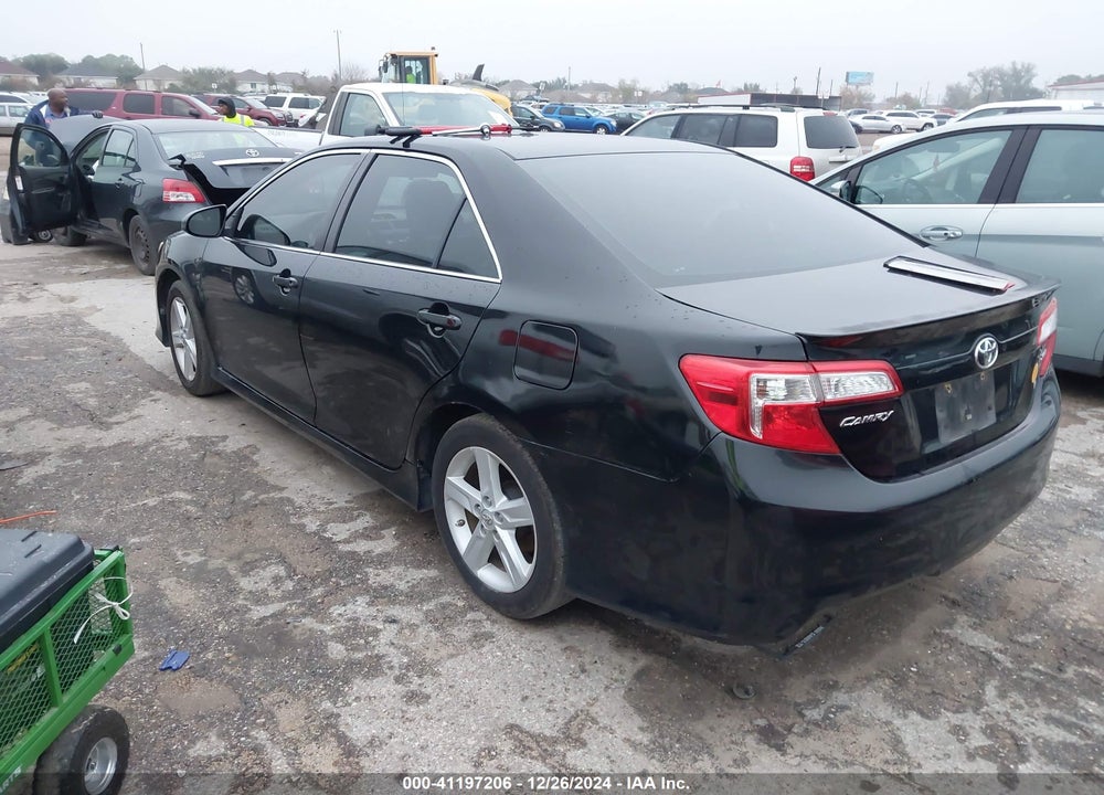 2014 TOYOTA CAMRY SE VIN: 4T1BF1FK3EU418764