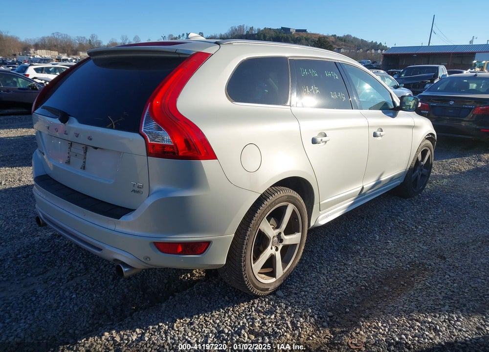 2011 VOLVO XC60 T6/T6 R-DESIGN VIN: YV4902DZXB2154831