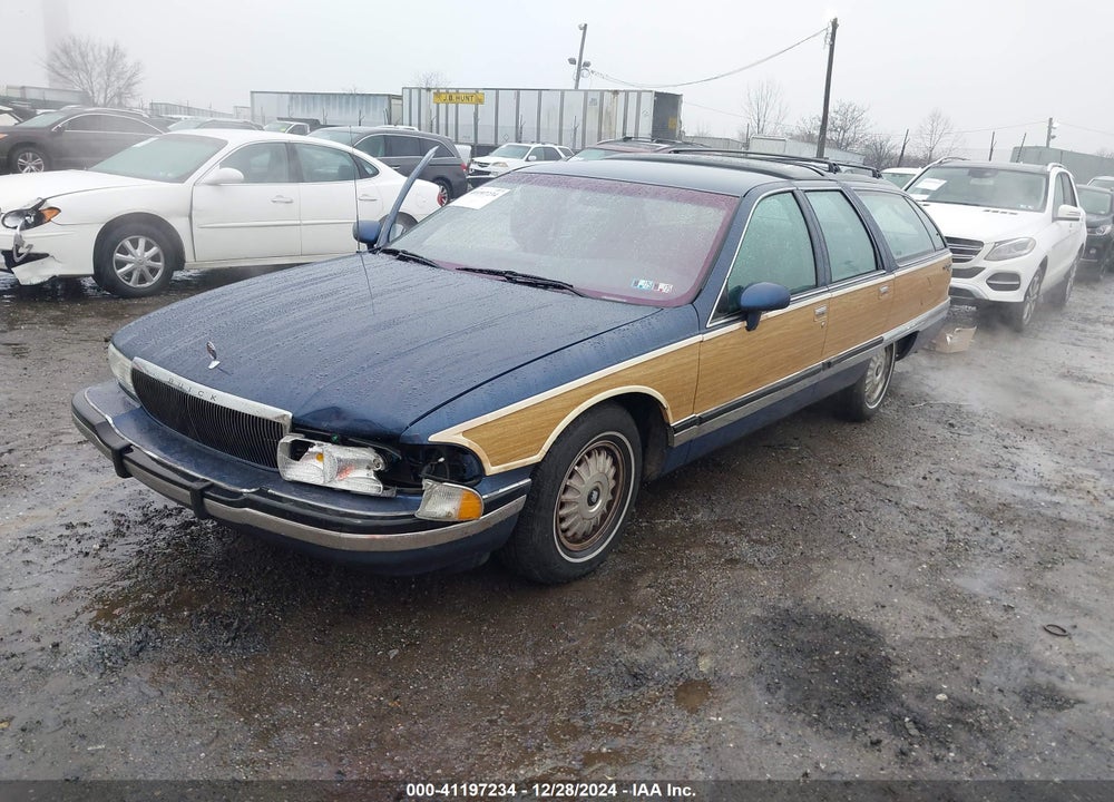 1994 BUICK ROADMASTER ESTATE VIN: 1G4BR82P9RR422411
