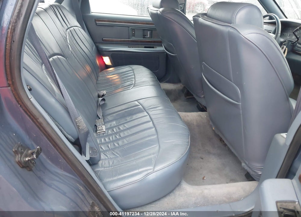 1994 BUICK ROADMASTER ESTATE VIN: 1G4BR82P9RR422411