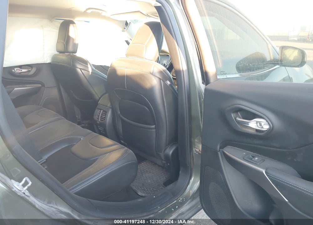 2019 JEEP CHEROKEE VIN: 1C4PJLLN0KD164168