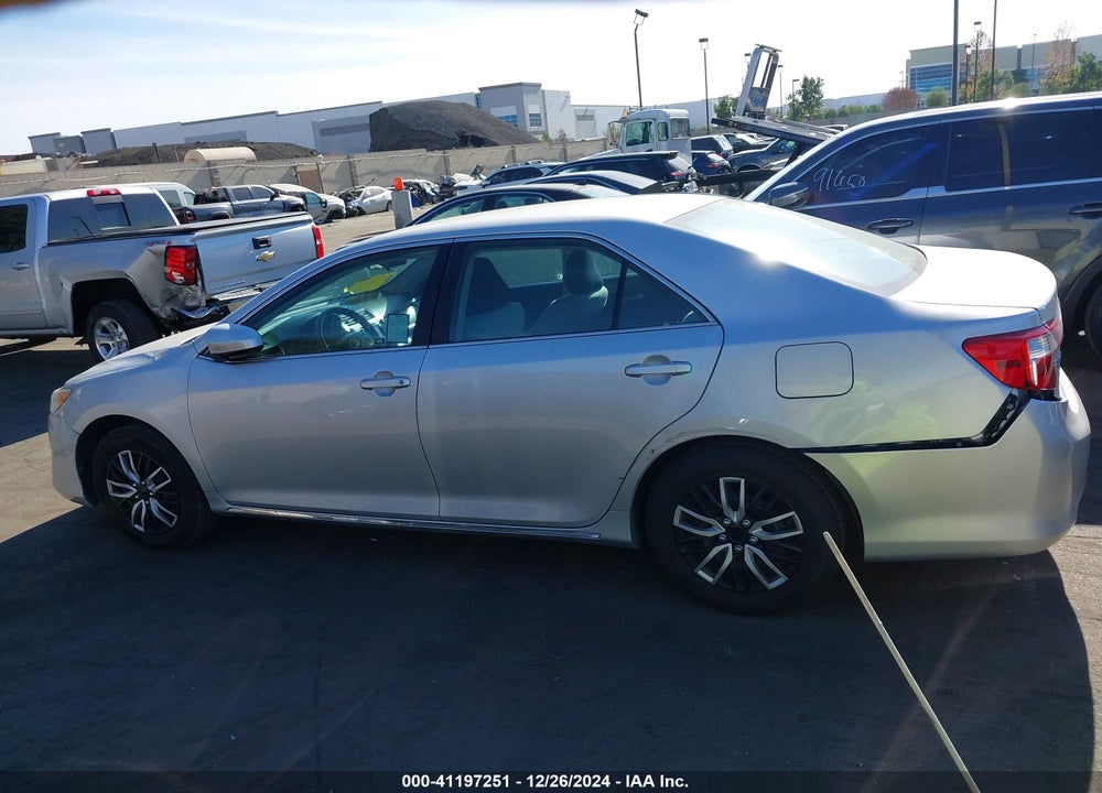 2014 TOYOTA CAMRY LE VIN: 4T1BF1FK8EU415858