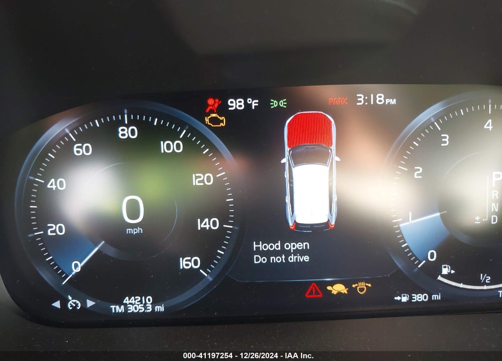 2021 VOLVO XC60 T5 MOMENTUM VIN: YV4102RK8M1739148