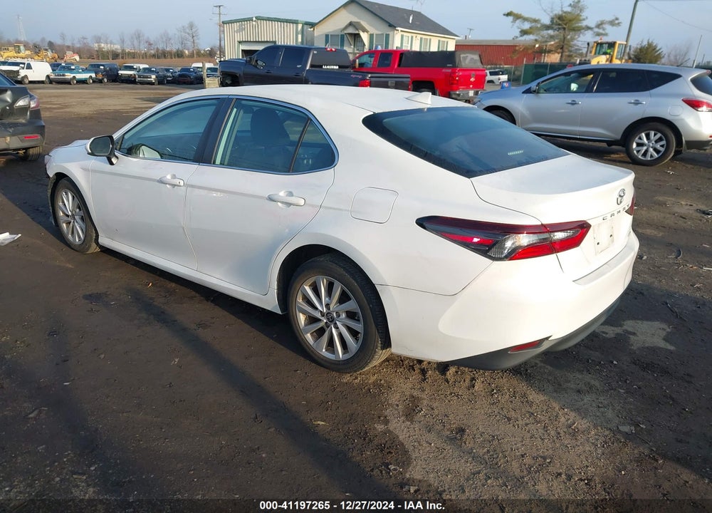 2021 TOYOTA CAMRY LE VIN: 4T1C11AK4MU462278