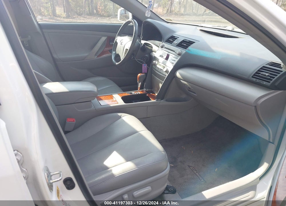 2011 TOYOTA CAMRY XLE VIN: 4T1BF3EK2BU634761