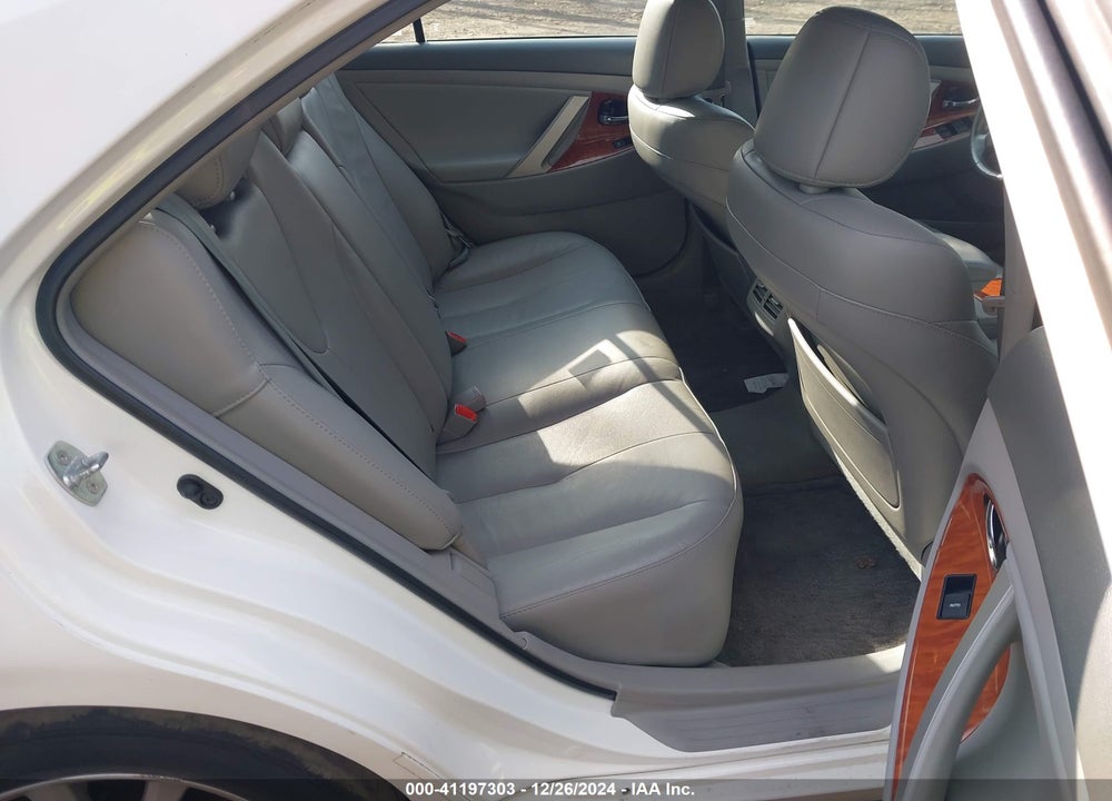 2011 TOYOTA CAMRY XLE VIN: 4T1BF3EK2BU634761