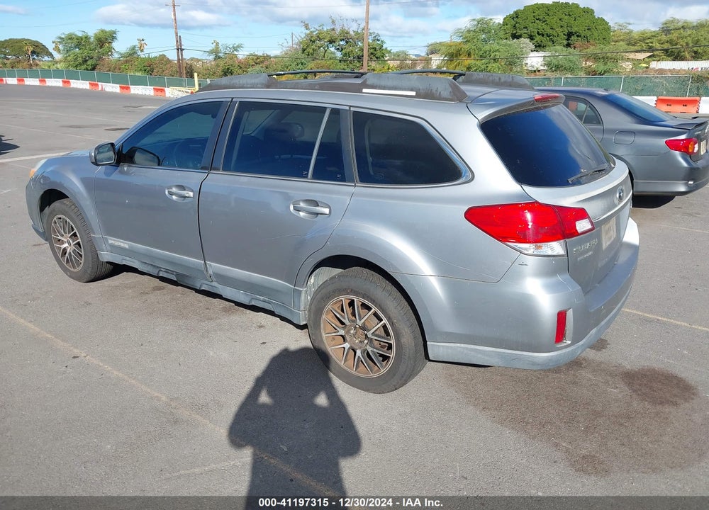 2010 SUBARU OUTBACK 2.5I PREMIUM VIN: 4S4BRCBC1A3321516