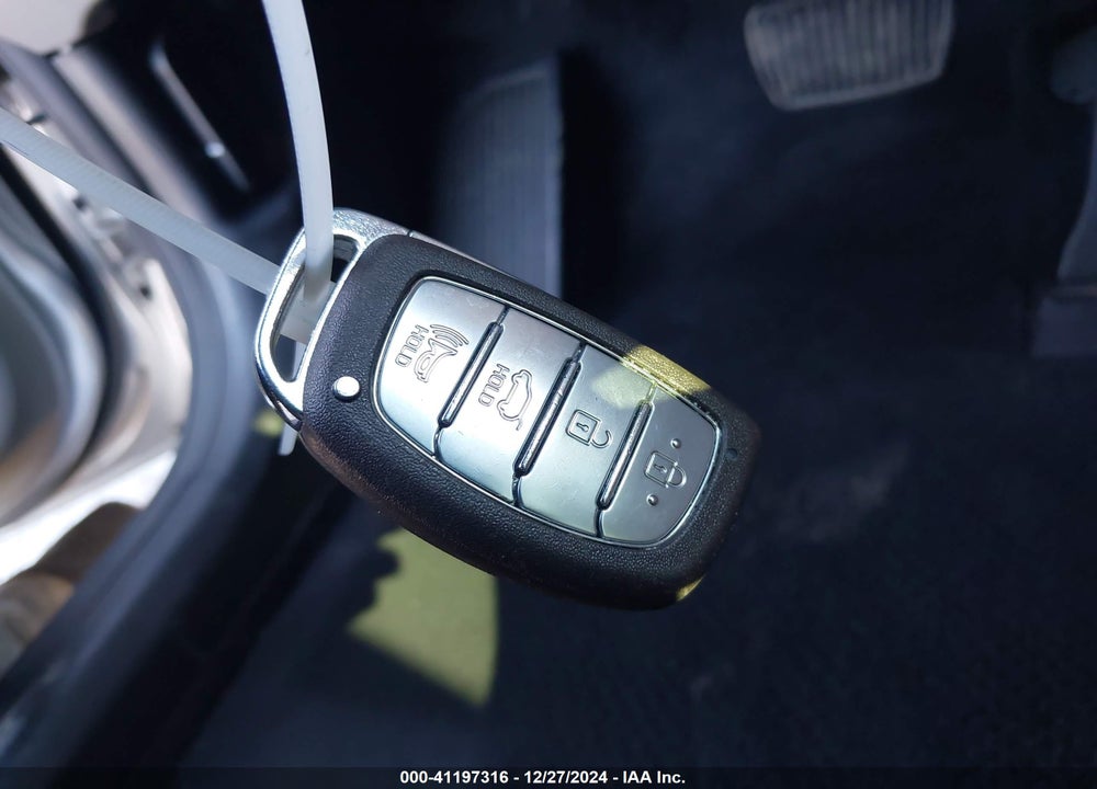 2019 HYUNDAI TUCSON VIN: KM8J33AL7KU894365